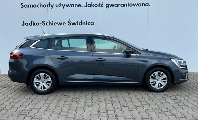 Renault Megane cena 58900 przebieg: 59746, rok produkcji 2019 z Chełmno małe 436